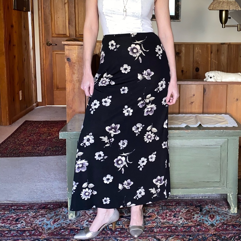 La Belle Fashion Inc Maxi Skirt